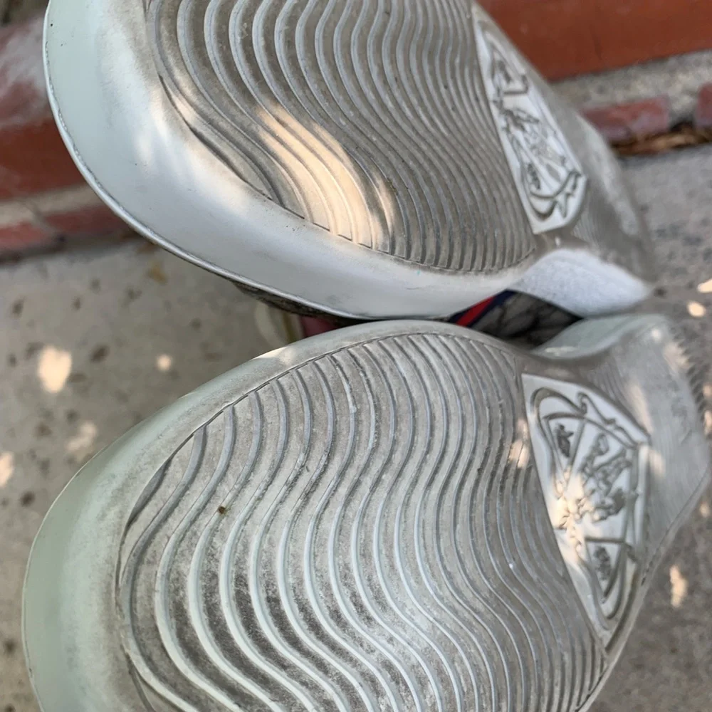 Gucci Beige Coated Canvas GG Ace Sneakers for Women - size 37.5 - Picture 6 of 8